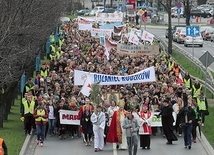 ◄	Marsz w Legnicy nie jest wydarzeniem tylko jednodniowym. Inicjatywy wielkopostne wzmacniają jego owoce.