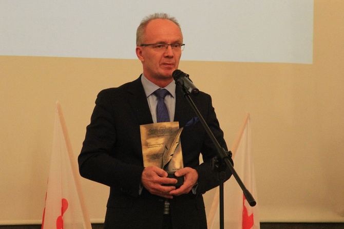 Prof. Szwagrzyk "Człowiekiem Roku 2016 Tygodnika Solidarność"