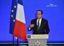 Incydent podczas przemówienia Hollande'a