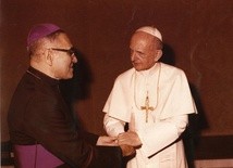 Cud za wstawiennictwem arcybiskupa zamordowanego podczas Mszy św.? 