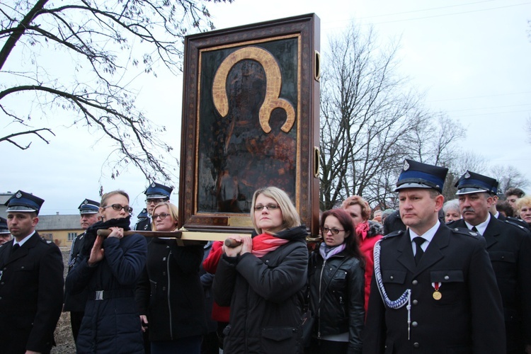 Powitanie ikony MB Częstochowskiej w Kozłowie Biskupim