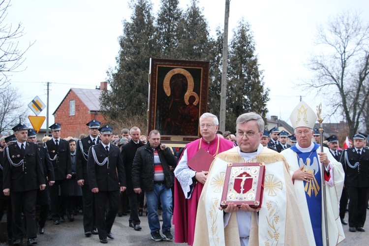 Powitanie ikony MB Częstochowskiej w Kozłowie Biskupim