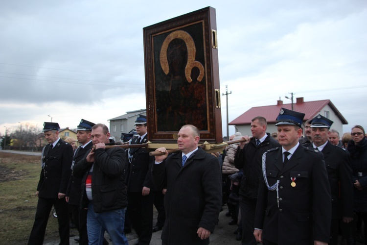 Powitanie ikony MB Częstochowskiej w Kozłowie Biskupim