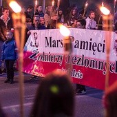 W tym roku w Ostródzie obchody odbywały się pod hasłem: „W hołdzie pannom niezłomnym”.