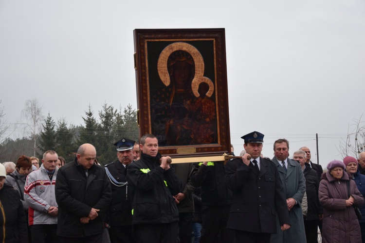 Powitanie ikony MB Częstochowskiej w Kurdwanowie