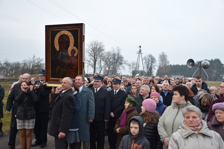 Powitanie ikony MB Częstochowskiej w Kurdwanowie