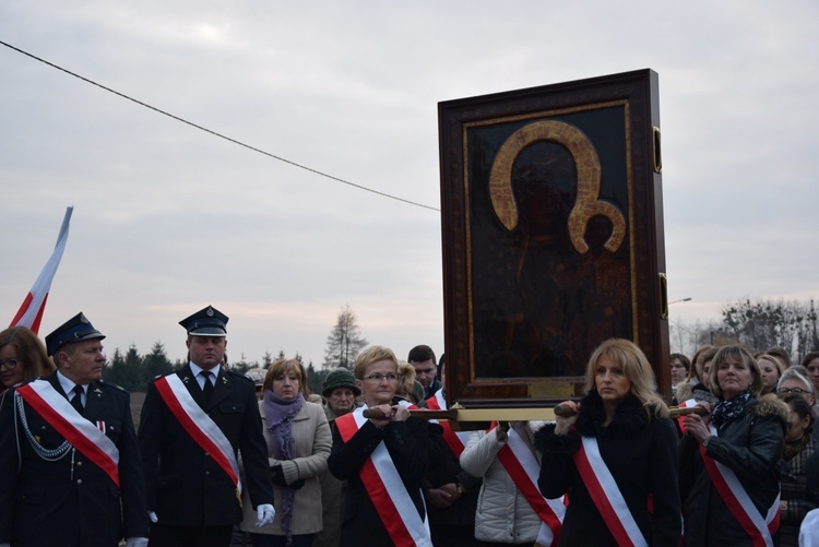 Powitanie ikony MB Częstochowskiej w Giżycach