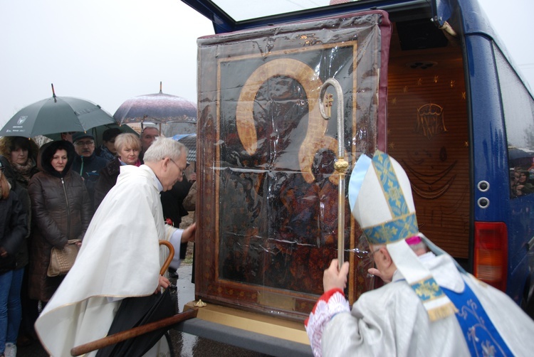 Powitanie ikony MB Częstochowskiej w Kątach