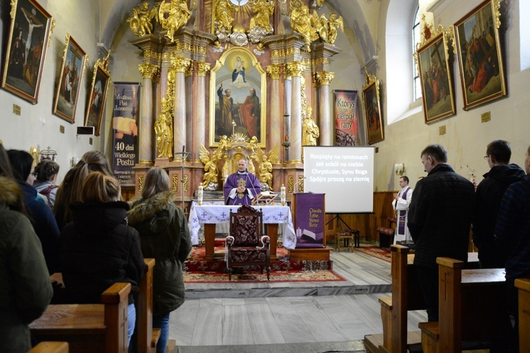 Młodzież oazowa w Sidzinie