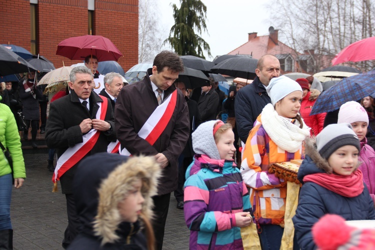 Powitanie ikony MB Częstochowskiej w parafii św. Brata Alberta w Sochaczewie