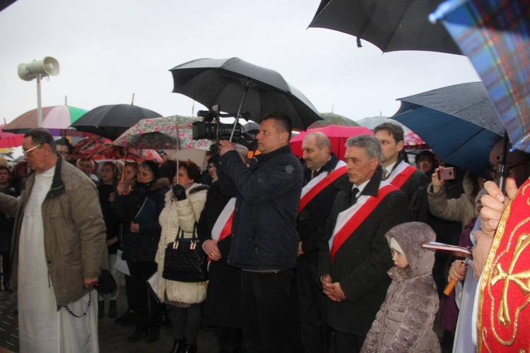 Powitanie ikony MB Częstochowskiej w parafii św. Brata Alberta w Sochaczewie