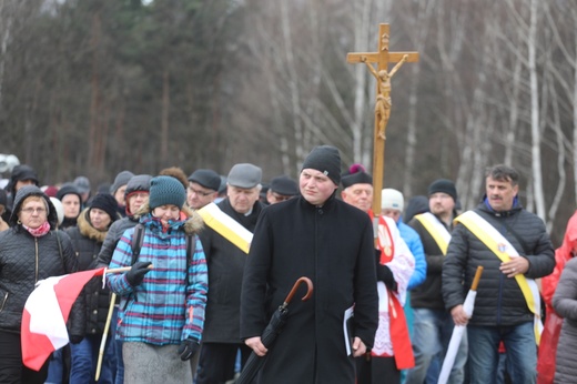 Droga Krzyżowa w intencji trzeźwości w byłym KL Birkenau 2017