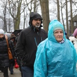 Droga Krzyżowa w intencji trzeźwości w byłym KL Birkenau 2017