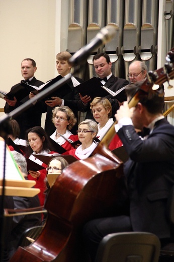 Koncert "Życie zawsze zwycięża"