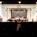 Koncert "Życie zawsze zwycięża"