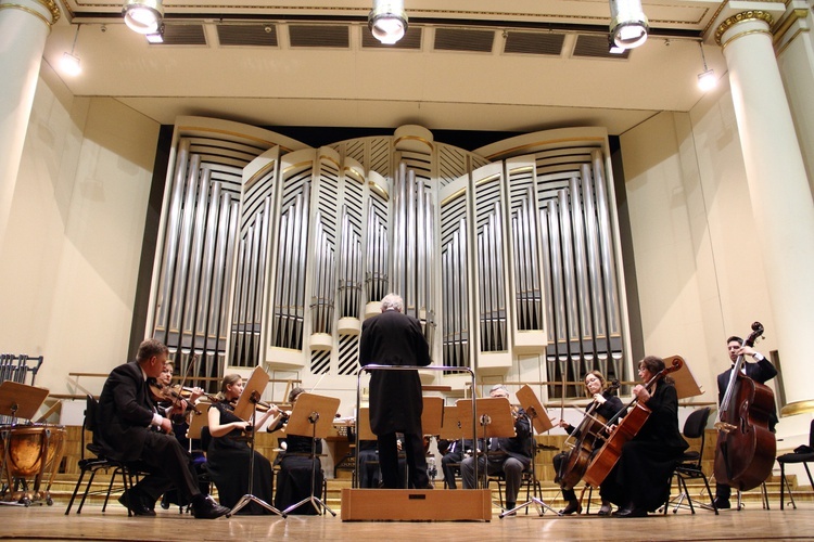 Koncert "Życie zawsze zwycięża"