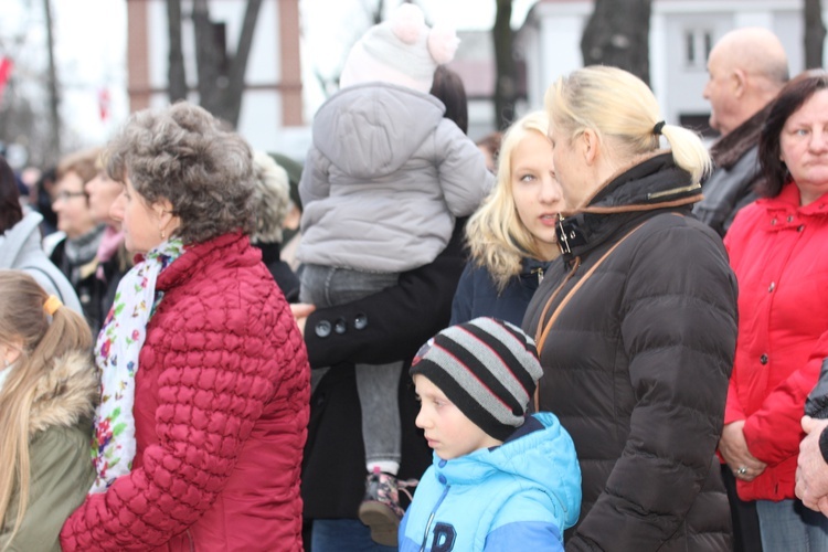 Powitanie ikony MB Częstochowskiej w parafii pw. Narodzenia NMP w Sochaczewie