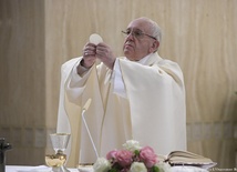 Papież o "wykradaniu" udawanego rozgrzeszenia