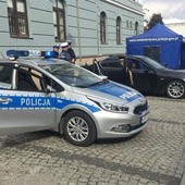 Policja bez tajemnic