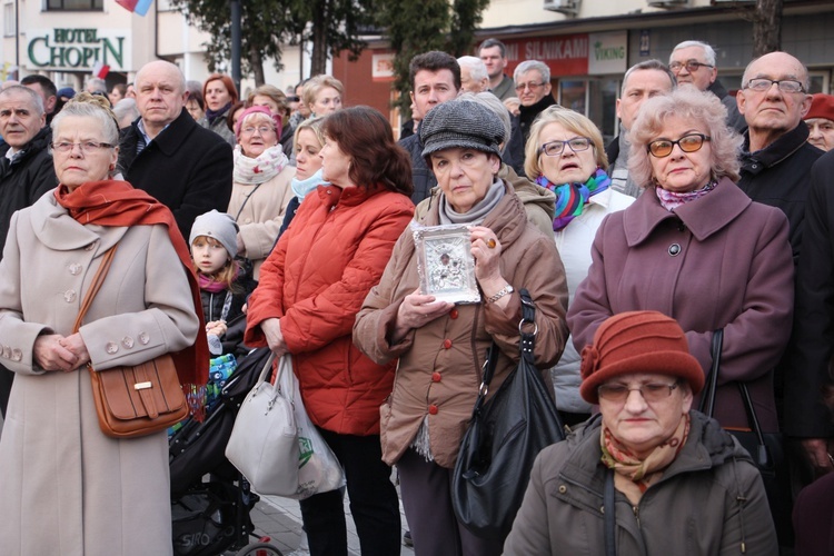 Powitanie ikony MB Częstochowskiej w parafii pw. św. Wawrzyńca w Sochaczewie