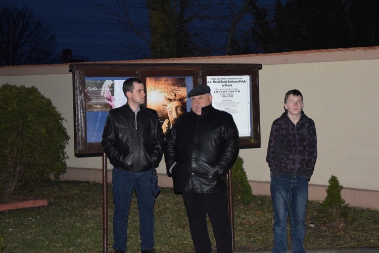 Powitanie ikony MB Częstochowskiej w Iłowie