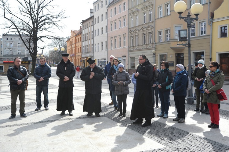 Za św. Jakubem dla życia