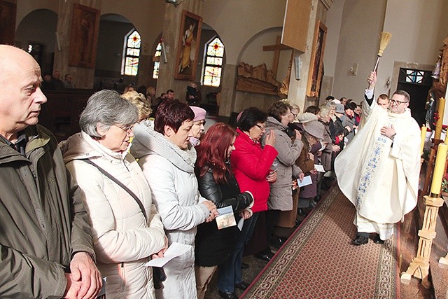 ▲	Duchowa Adopcja Dziecka Poczętego w parafii Pierwszych Męczenników Polski w Gorzowie Wlkp.