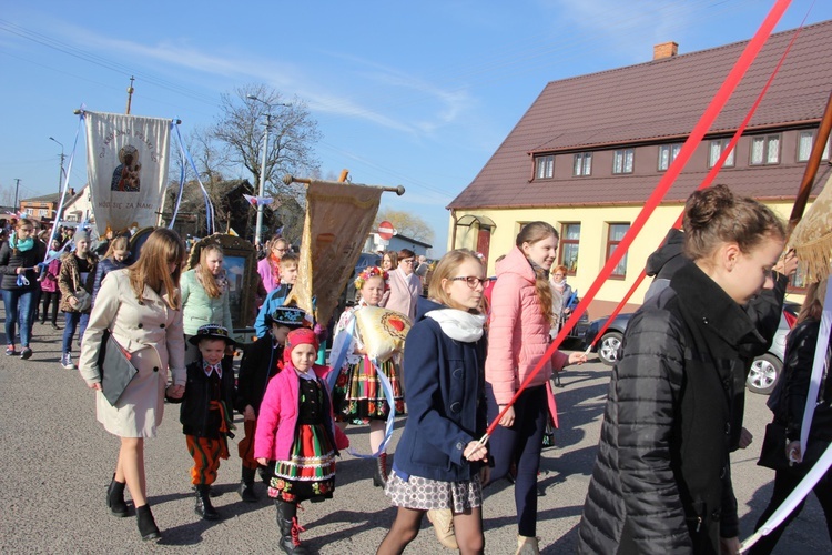 Powitanie ikony MB Częstochowskiej w Pacynie