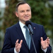 Prezydent spotkał się z szefem MON