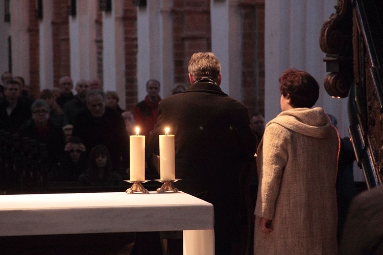 "Małżeństwo drogą świętości"