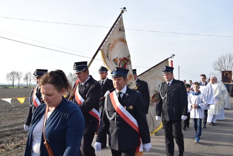 Powitanie ikony MB Częstochowskiej w Śleszynie