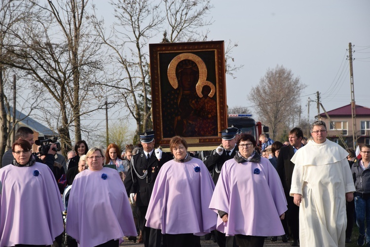 Powitanie ikony MB Częstochowskiej w Śleszynie