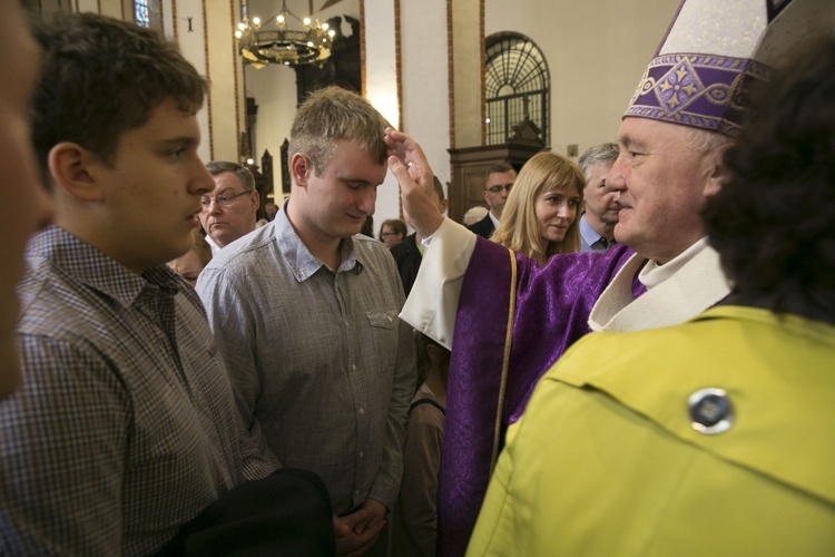 Kardynał Nycz pobłogosławił wszystkie dzieci