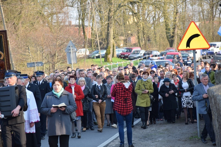 Powitanie ikony MB Częstochowskiej w Suserzu