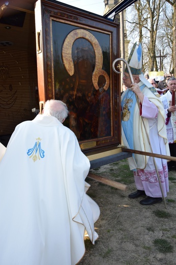 Powitanie ikony MB Częstochowskiej w Suserzu