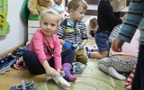 Każdy przedszkolak w Bajkowym Dworku wie, dlaczego tego dnia skarpetki zakłada się nie do pary