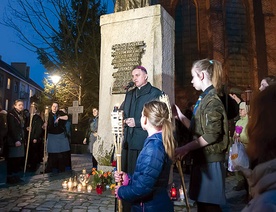 – Niech moc płynąca z krzyża zbuduje w nas wspólnotę wiary – prosił w Koszalinie bp Krzysztof Włodarczyk.