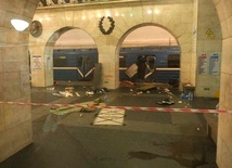 Komitet Śledczy: Kamikadze sprawcą zamachu w metrze w Petersburgu