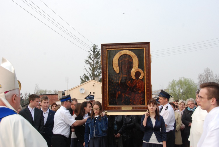 Powitanie ikony MB Częstochowskiej w Bedlnie