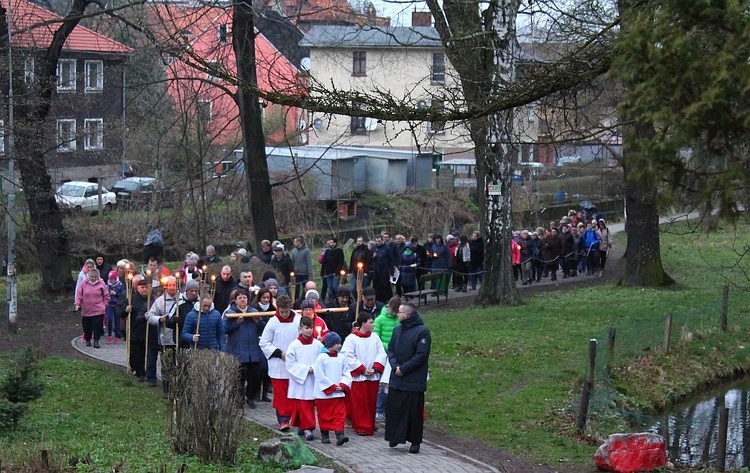 Miejska Droga Krzyżowa. Głuszyca