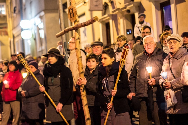 Droga Krzyżowa ulicami Olsztyna