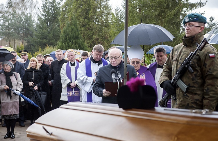 Pożegnanie śp. ks. Kunickiego cz. 2