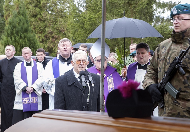 Pożegnanie śp. ks. Kunickiego cz. 2