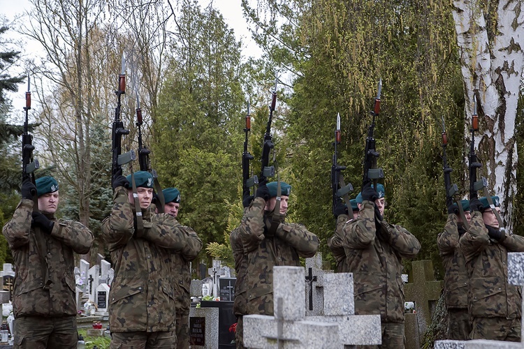 Pożegnanie śp. ks. Kunickiego cz. 2