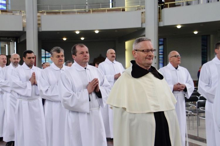 Błogosławieństwo nowych nadzwyczajnych szafarzy Eucharystii - 08.04.2017