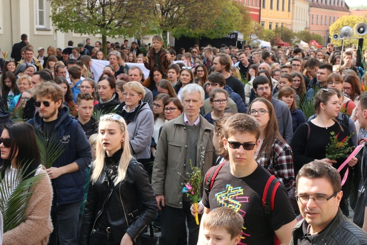 Niedziela Młodych 2017 cz. 1