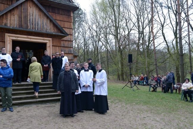 Niedziela Palmowa w radomskim skansenie