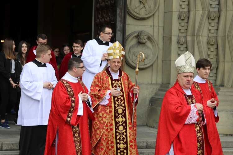 Niedziela Palmowa młodych w bielskiej katedrze - 2017