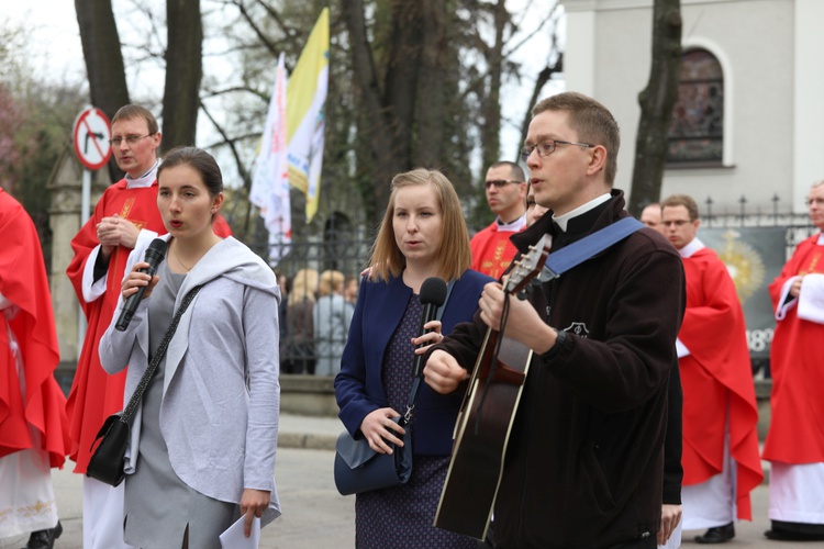 Niedziela Palmowa młodych w bielskiej katedrze - 2017