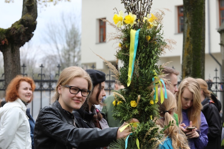 Niedziela Palmowa młodych w bielskiej katedrze - 2017